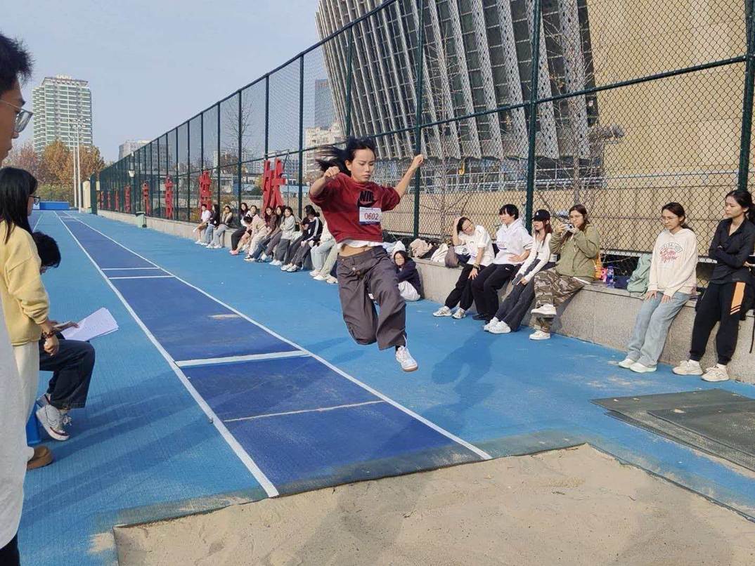 微信图片_20251119204100_280_38 微信图片_20251119204100_280_38